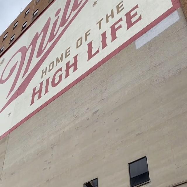 Tour time! 🍻 We are now open Wednesday-Friday for tours, gift shop, and tastings! Give 414-931-BEER a call morning of your visit for tour times and more info. See you tomorrow at 10am! 

#millerbrewery #itsmillertime #millerlite #millerhighlife #molsoncoors #brewerytour #beerlover #milwaukee #wisconsintravel