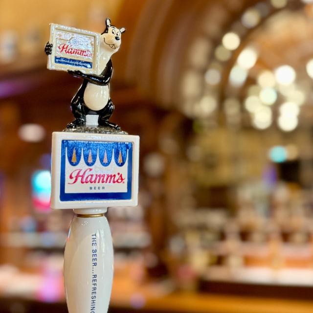 Rejoice, Hammpions! We’ve got Hamm’s on tap right now when you take a tour of the brewery! 🍻

#millerbrewery #hammsbeer #hammsthebeer #brewerytour #milwaukee #beerlover