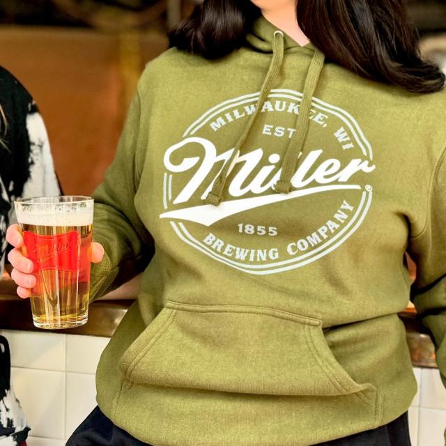 Happy leap day!! Show off your love for Miller with 29% off today only!

Discount applies in cart. Not valid in store. 

#millerbrewingcompany #millerbeer #brewery #milwaukee